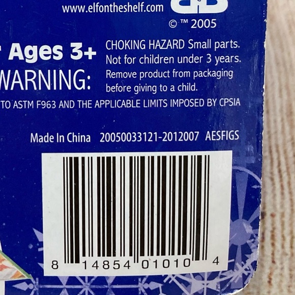 An Elf On A Shelf Story Holiday Santa Figurine Ages 3+ - Picture 11 of 11